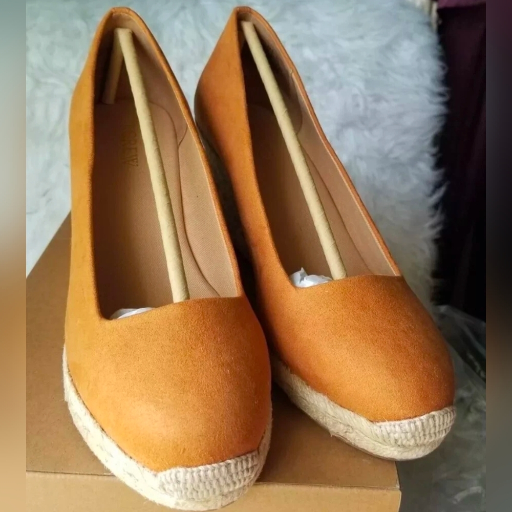 J. Crew Women’s Suaded Espadrille Wedges Size 7.5M Pale Clay Brown Brand new